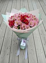 Букет цветов из:  Альстромерии #REPLACE_PRED# Хрустальный