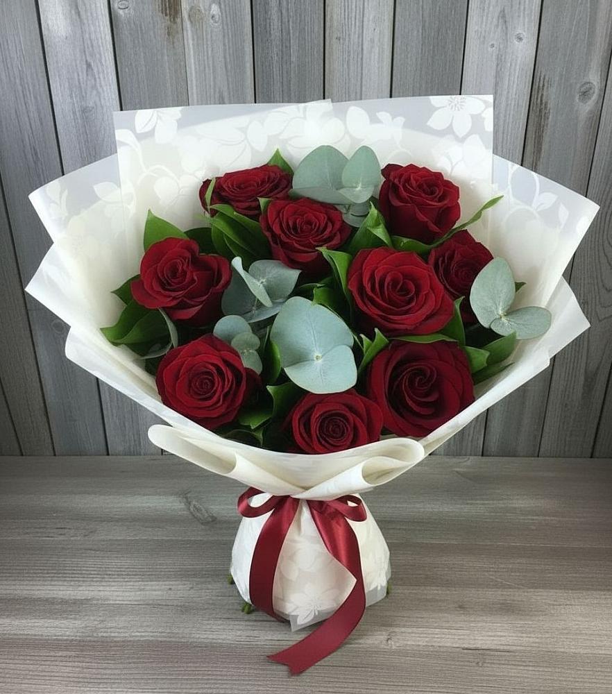 Букет цветов из: Розы в Хрустальный