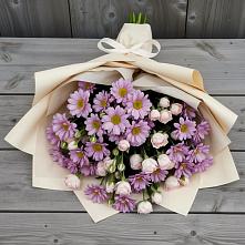 Букет цветов из:  Розы и Хризантемы в Хрустальный