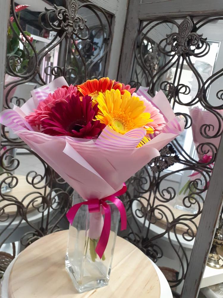 Букет цветов из: Герберы в Хрустальный