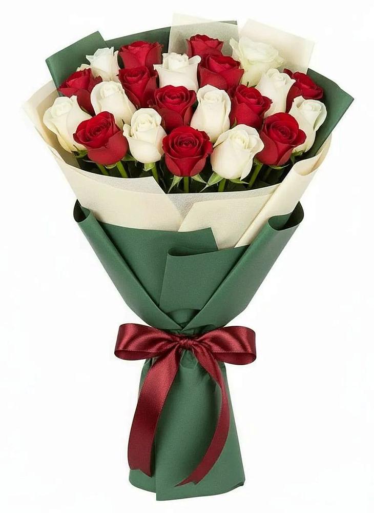 Букет Микс из красных и белых роз в Хрустальный