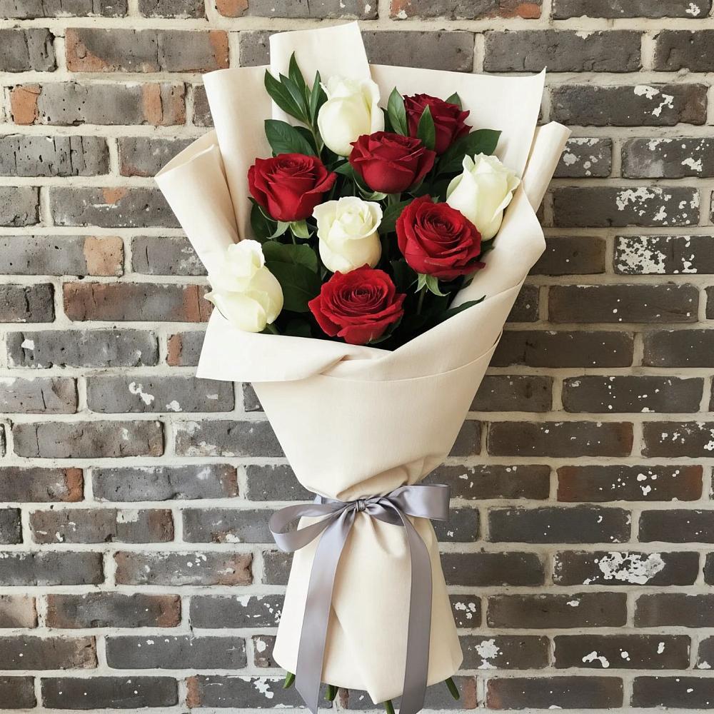 Букет цветов из: Розы в Хрустальный