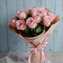 Букет цветов из:  Розы в Хрустальный