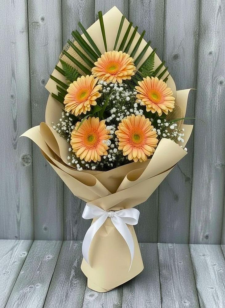 Букет цветов из: Герберы в Хрустальный