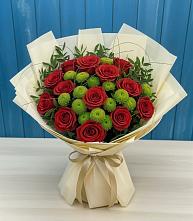 Букет цветов из:  Розы и Хризантемы в Хрустальный