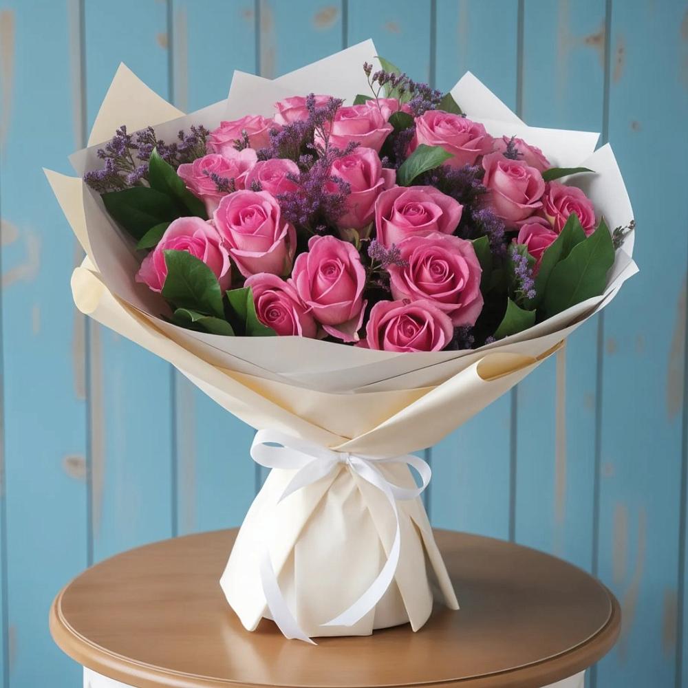 Букет цветов из: Розы в Хрустальный