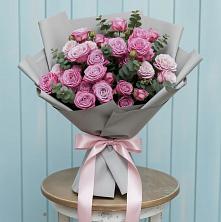 Букет цветов из:  Розы в Хрустальный